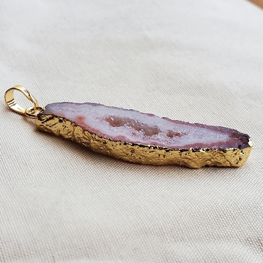 Geode Slice Pendant - Picture 5 of 8